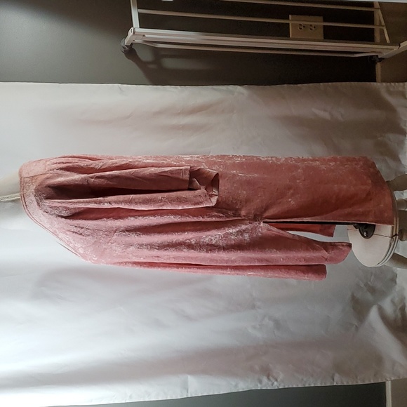 Free People passion flower crushed pink V-neck velvet tunic dress in size Small - Picture 4 of 10